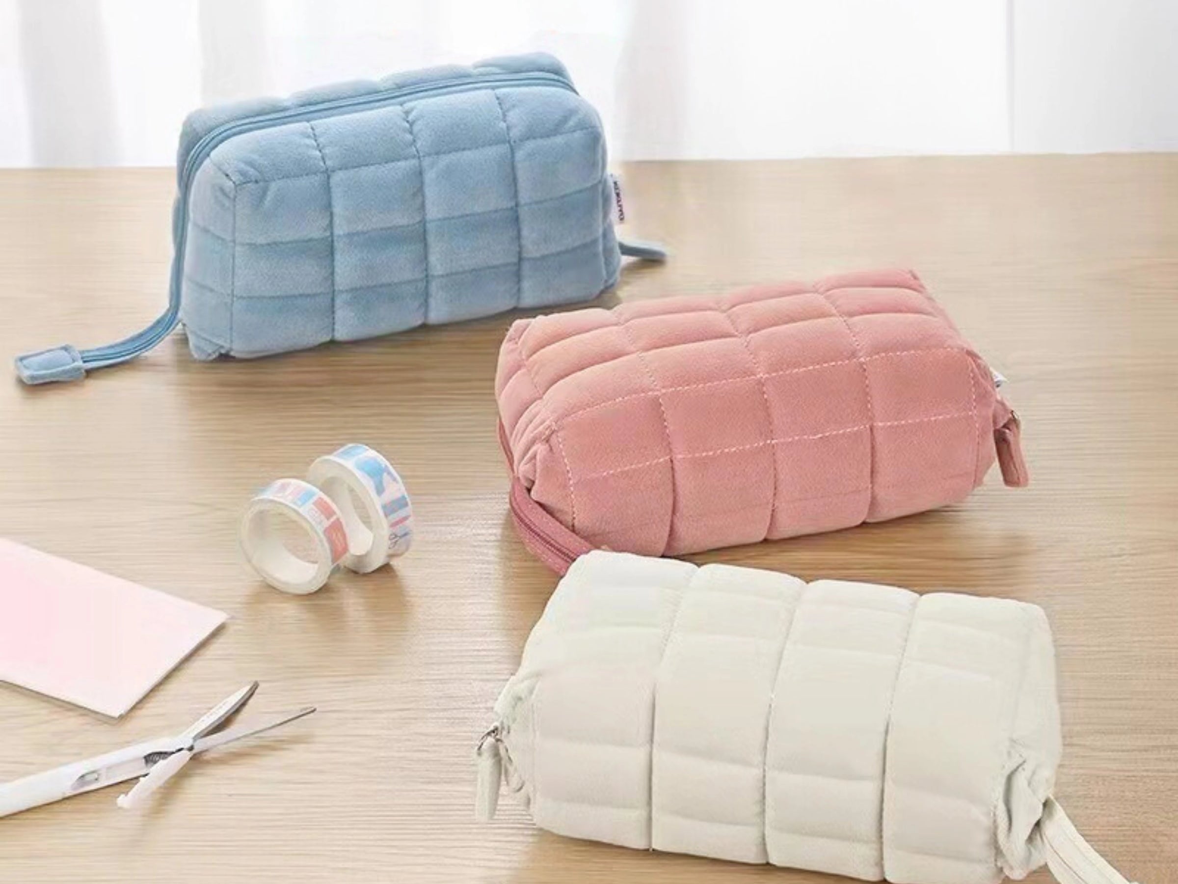 Kokuyo pillow organisation pencil case for students and journalers and scrapbookers. Perfect for oraganising cute and aesthetic stationery