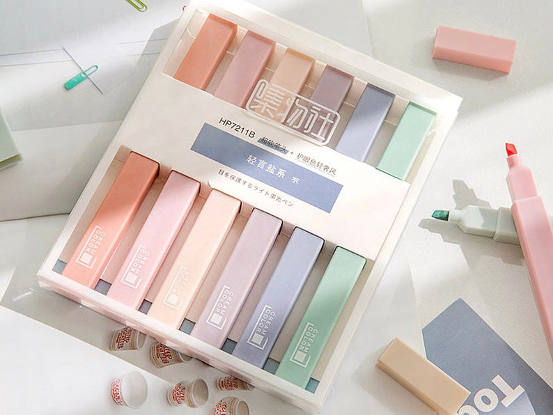 Coral & Ink’s muted pastel highlighter pens 