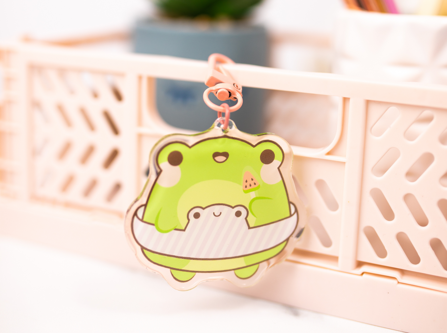 Kawaii Frog Beach Acrylic Epoxy Keychain